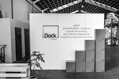 Dock d_space | Guardamuebles | Soluciones logísticas y de almacenamiento | Alquiler de trasteros y almacenes
